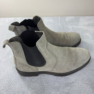 Nordstrom Light Gray Suede Chelsea Boots Size 44 EU Made in Italy
